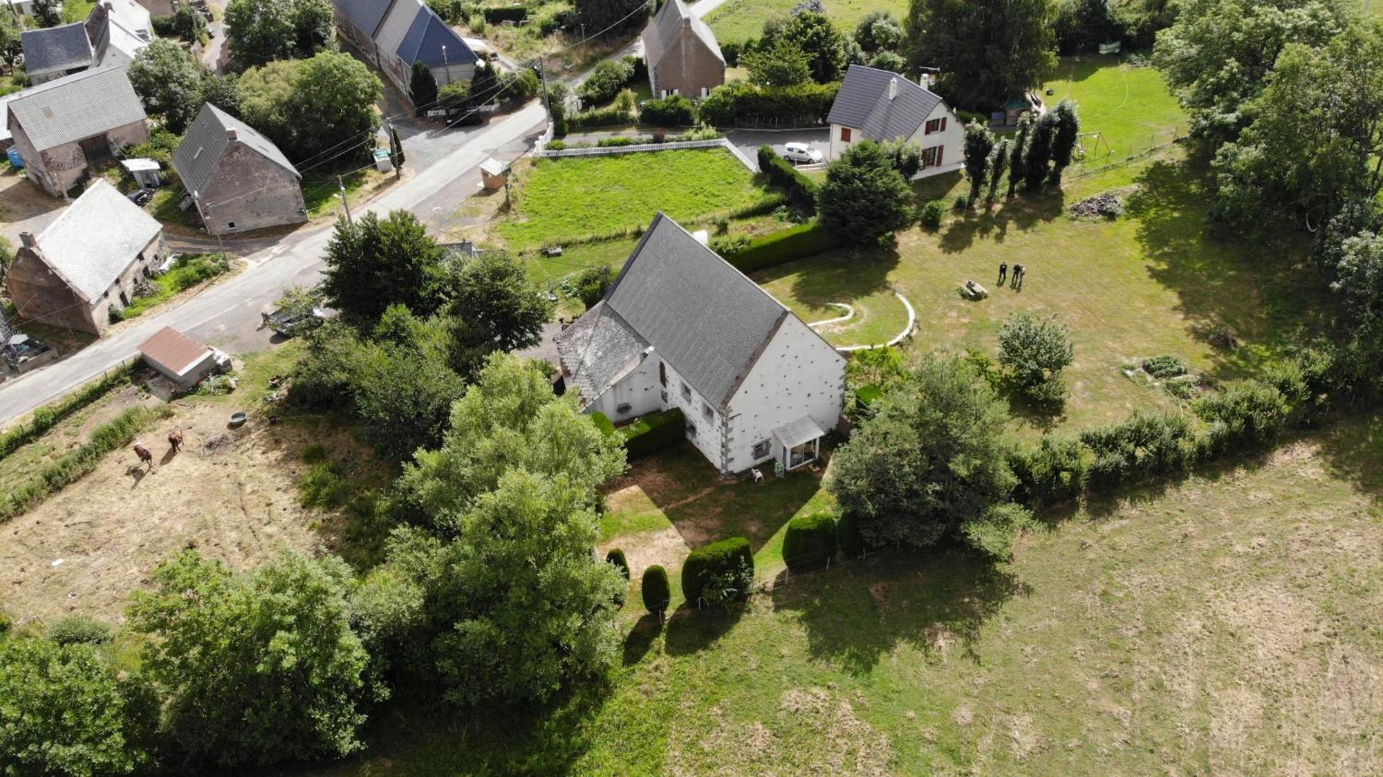 Gite Rural - Grange Des Pres Blancs Chaine Des Puys Le Vernet-Sainte-Marguerite Dış mekan fotoğraf